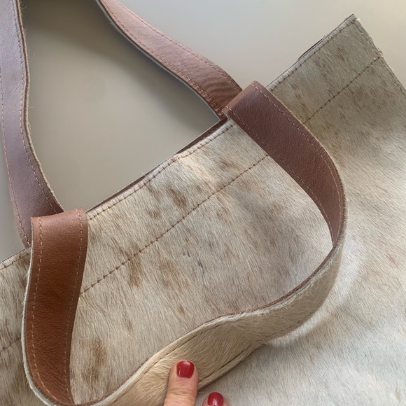 Cowhide bag - Picture 5 of 10